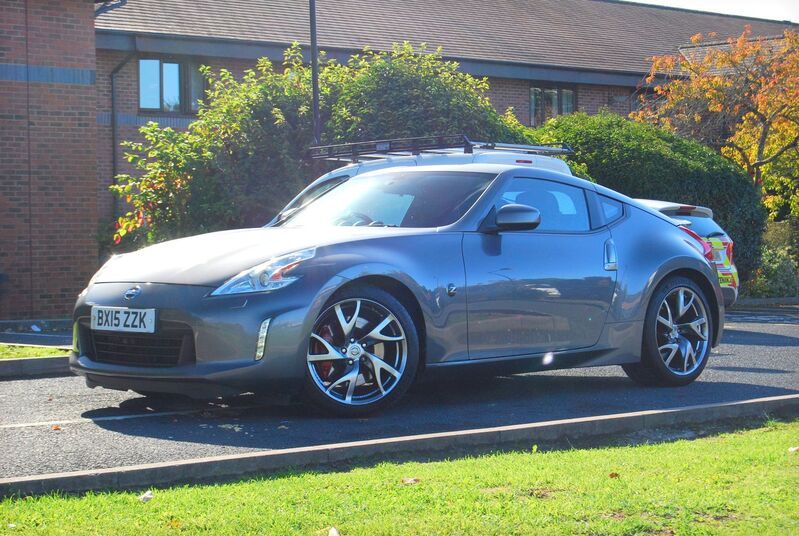 NISSAN 370Z