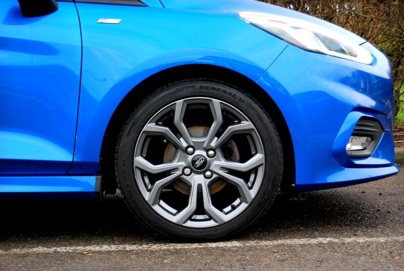FORD FIESTA