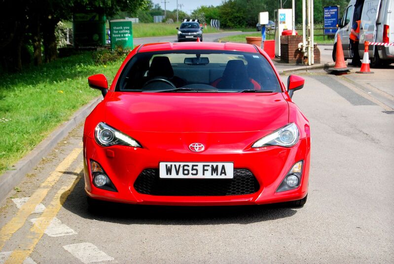 TOYOTA GT86