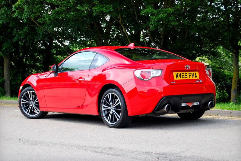 TOYOTA GT86