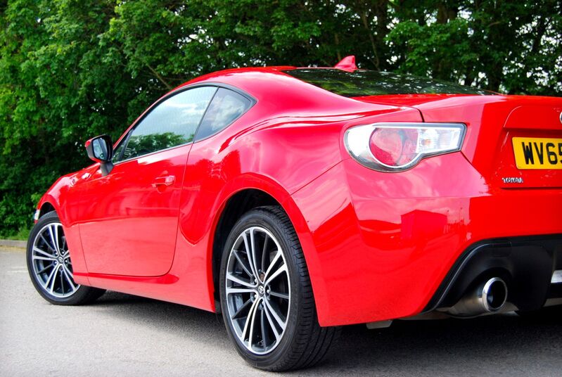 TOYOTA GT86