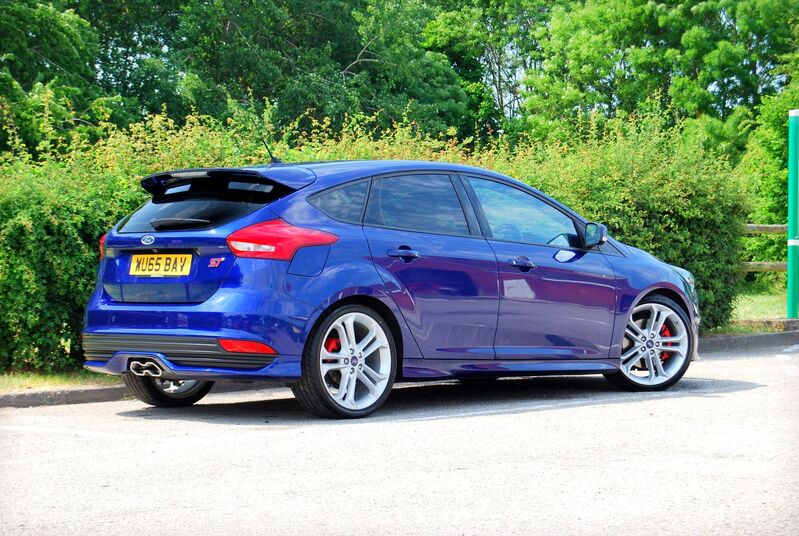 View FORD FOCUS ST-3 TDCI 2.0 Diesel - Sat Nav, Camera, 19inch Alloys, Full Leather - FSH - £20 Tax - Blue - SOLD