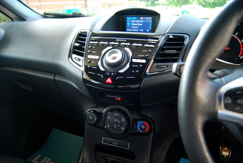 FORD FIESTA