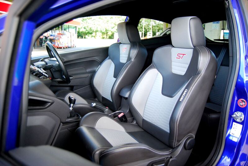 FORD FIESTA